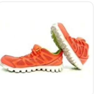 Champion Women's Running Shoes Perform Fit Orange Size 7.5  CA57147